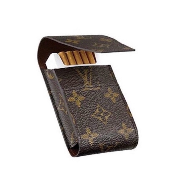 Louis Vuitton Monogram Case - Picture 5 of 10